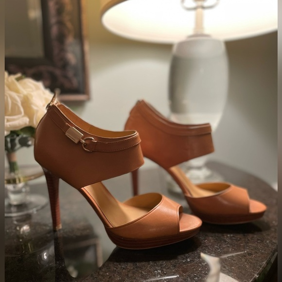 Coach Wexwood Sandals Tan Open Toe Stiletto Heels Tan Pumps Size 8.5 - Picture 1 of 8
